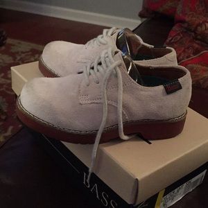 Boys white suede saddle shoe